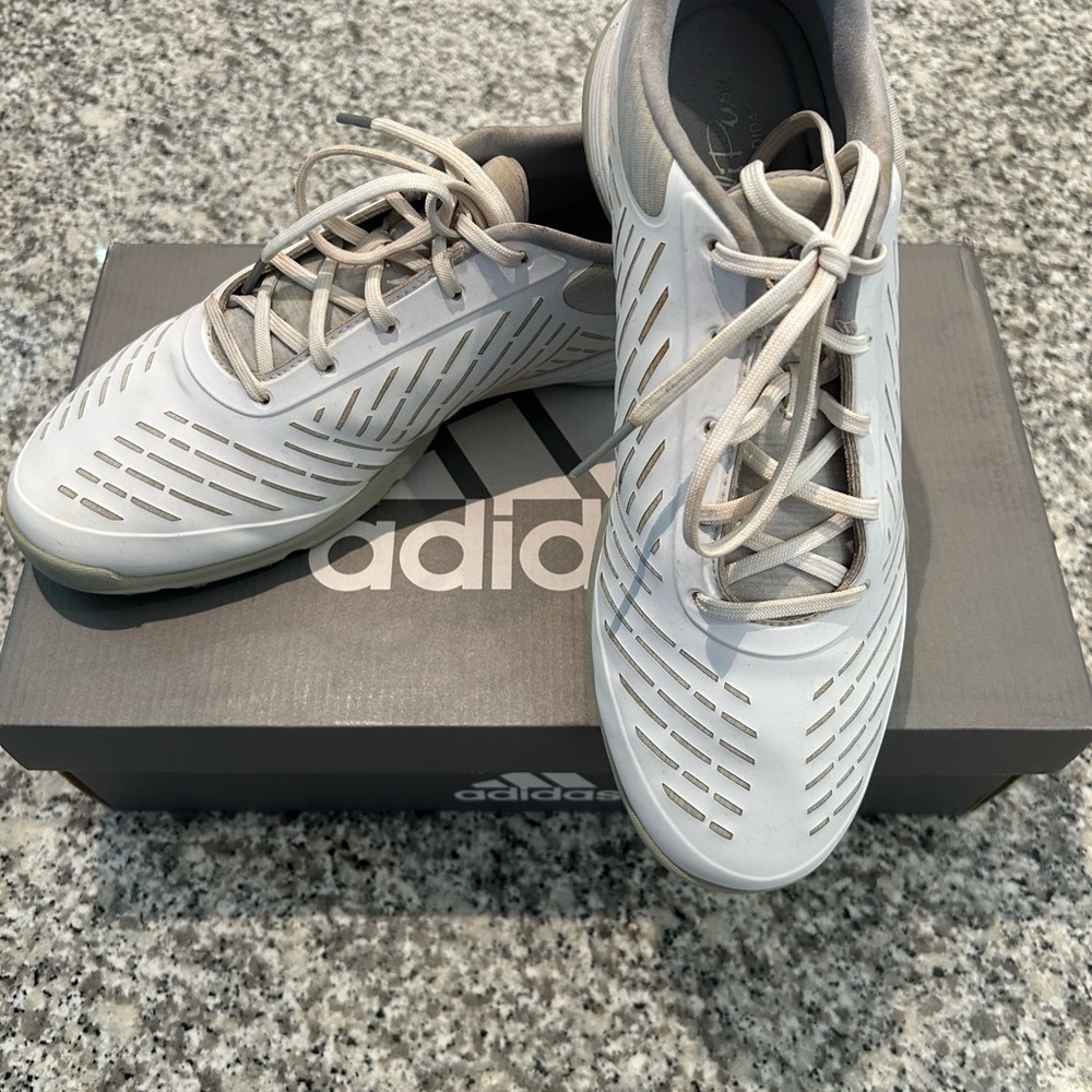 Adidas W Adipure Sport2 Casual White with Gray Spikeless Golf Shoes- Size 8 .5M